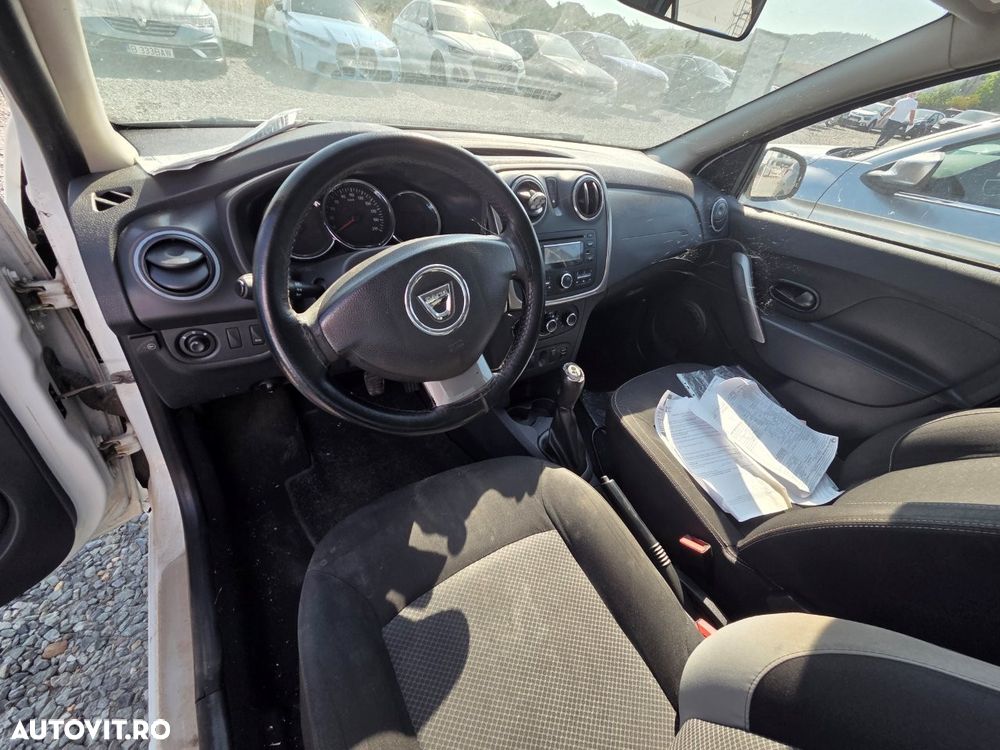 Dacia Logan 0.9 TCe 90 CP Ambiance - 11