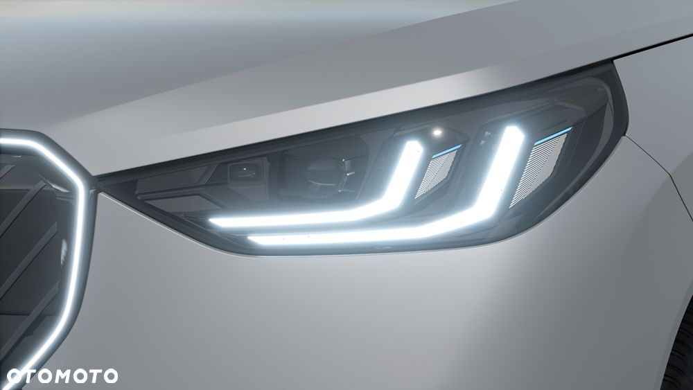 BMW X3 20 xDrive - 8