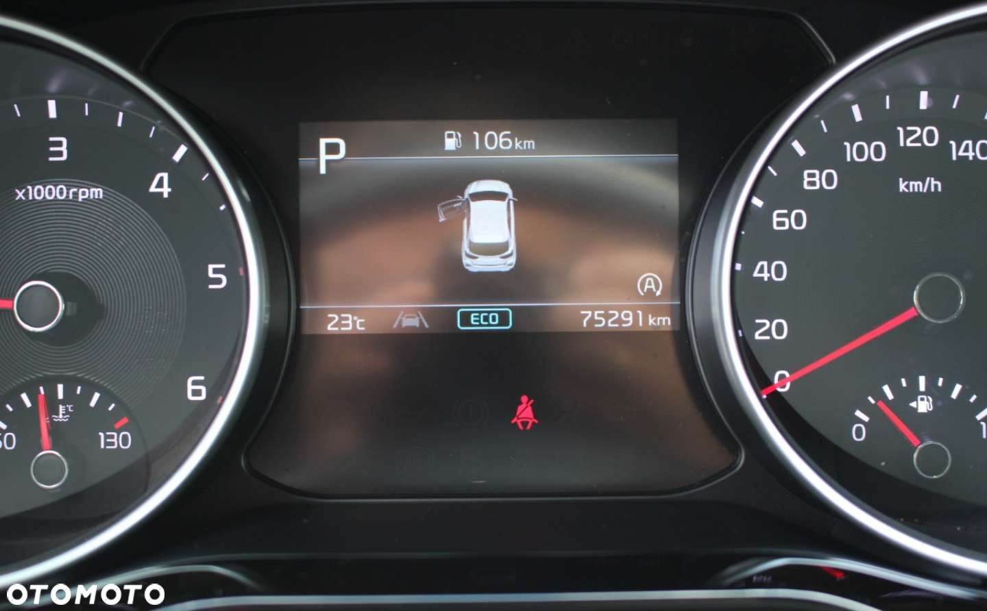 Kia Ceed - 10