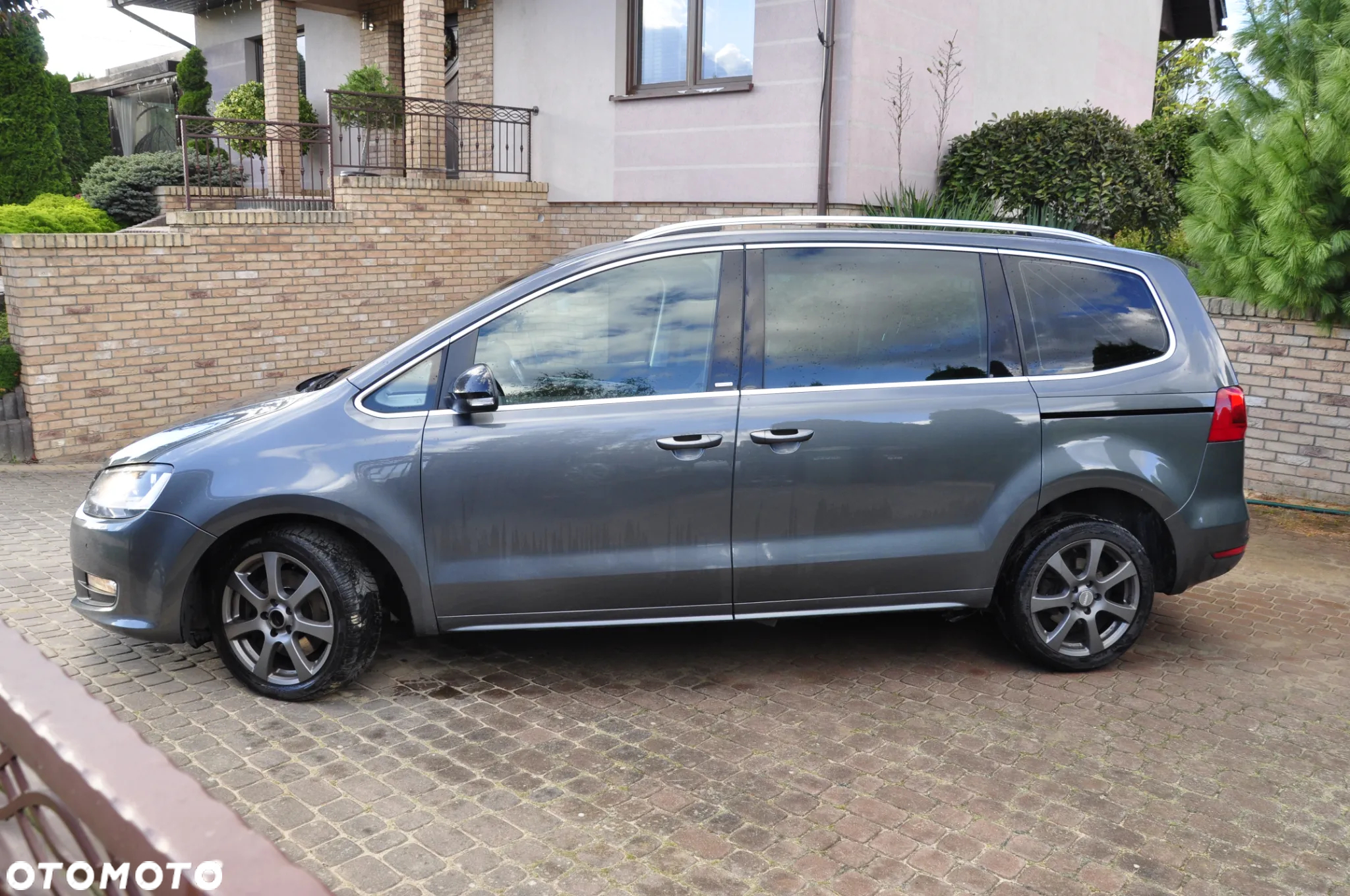Volkswagen Sharan 2.0 TDI Highline DSG - 15