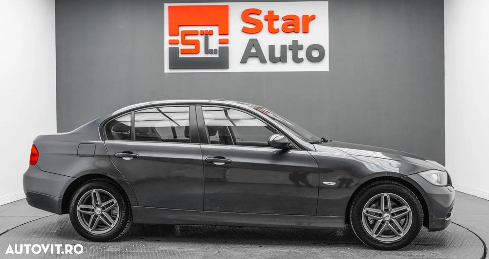 BMW Seria 3 318i - 10