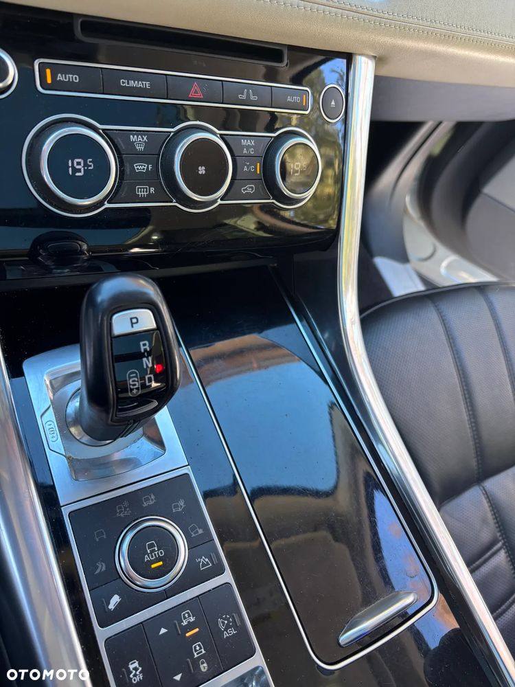 Land Rover Range Rover Sport - 22