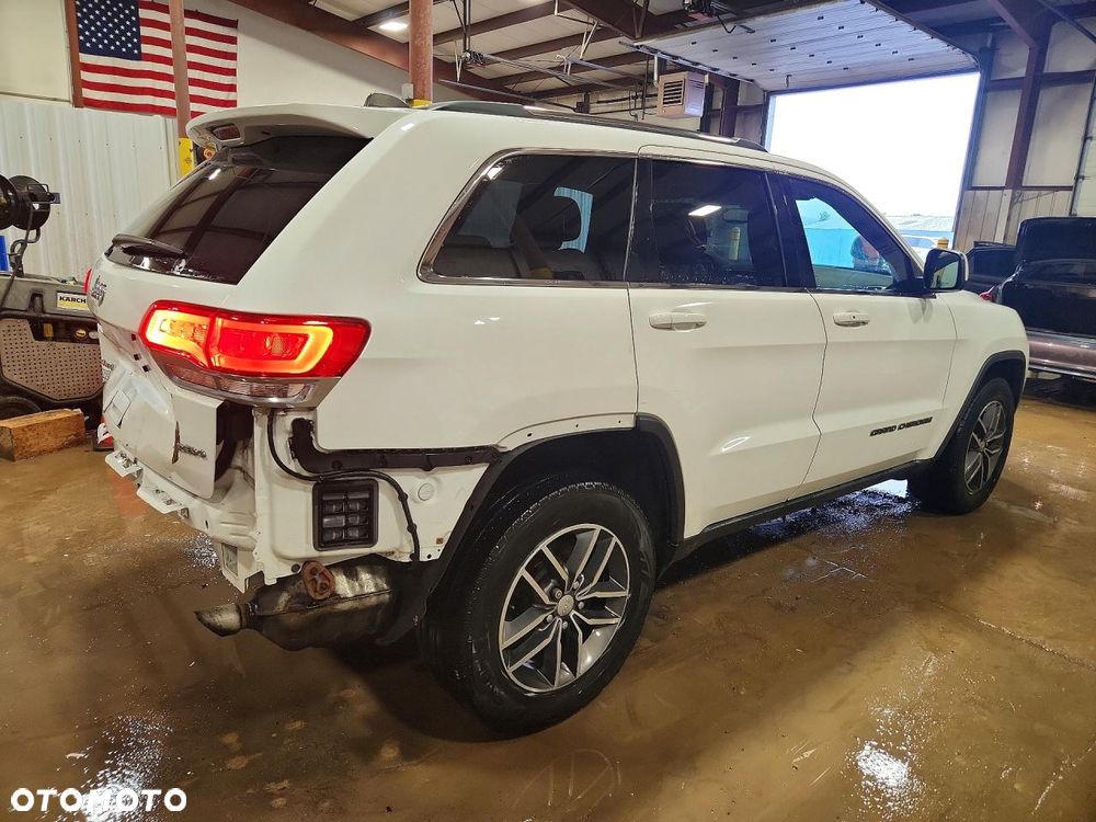 Jeep Grand Cherokee - 4