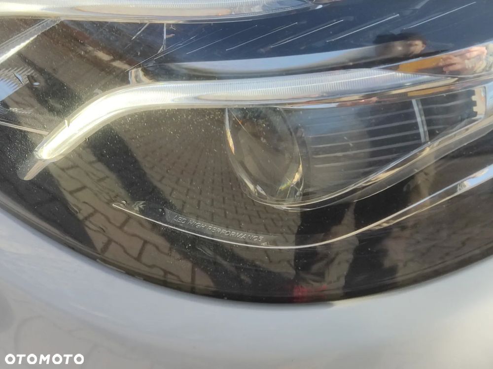 Mercedes-Benz Klasa E 220 d 4-Matic 9G-TRONIC - 12