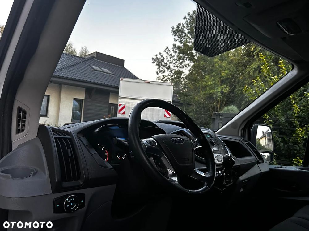 Ford Transit - 7