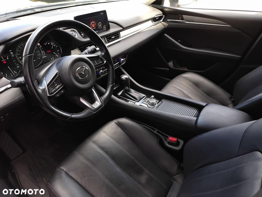 Mazda 6 - 10