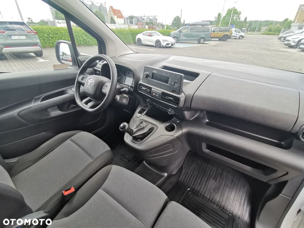 Toyota PROACE CITY - 14