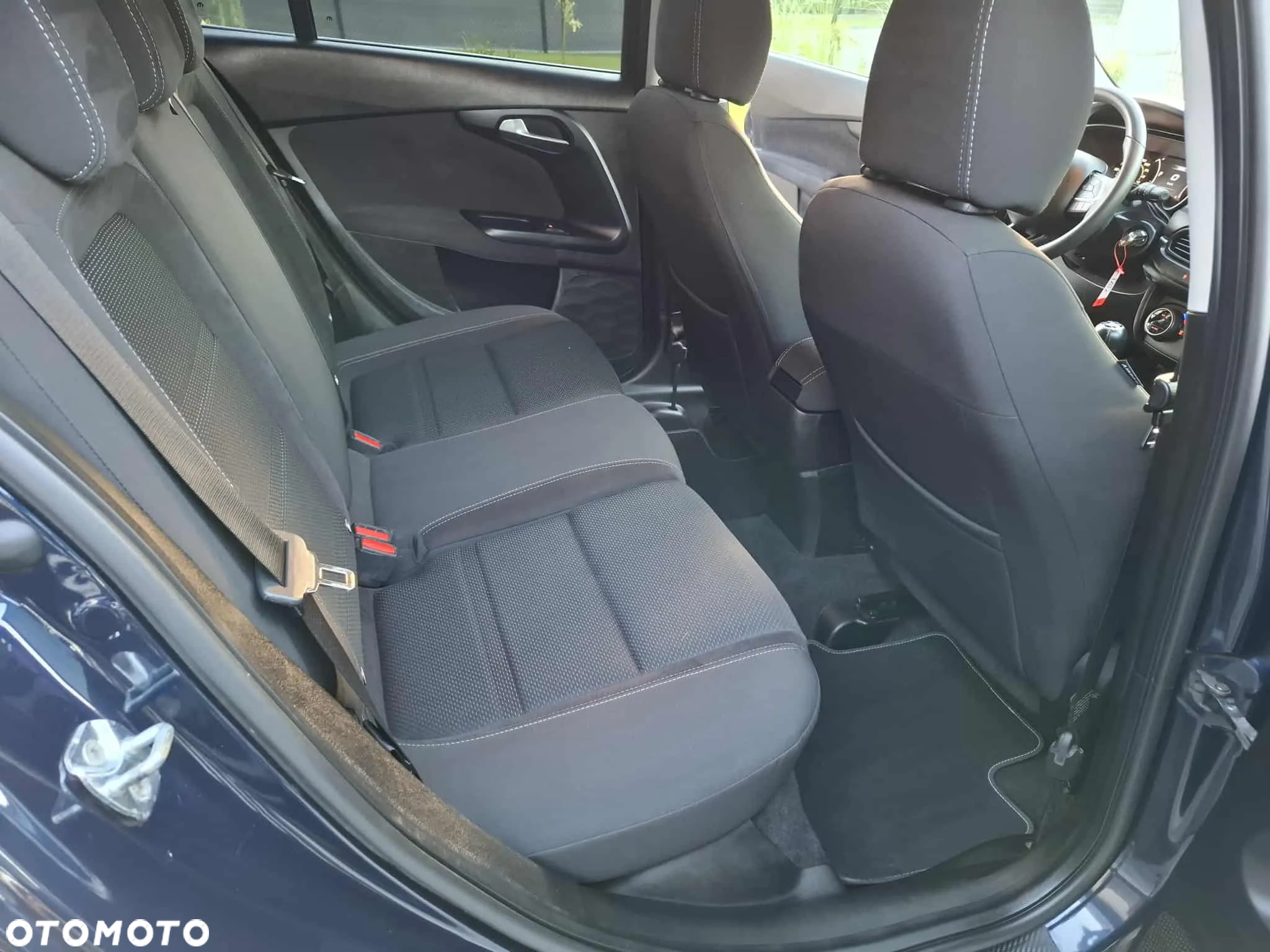 Fiat Tipo Kombi 1.4 T-Jet Lounge - 17