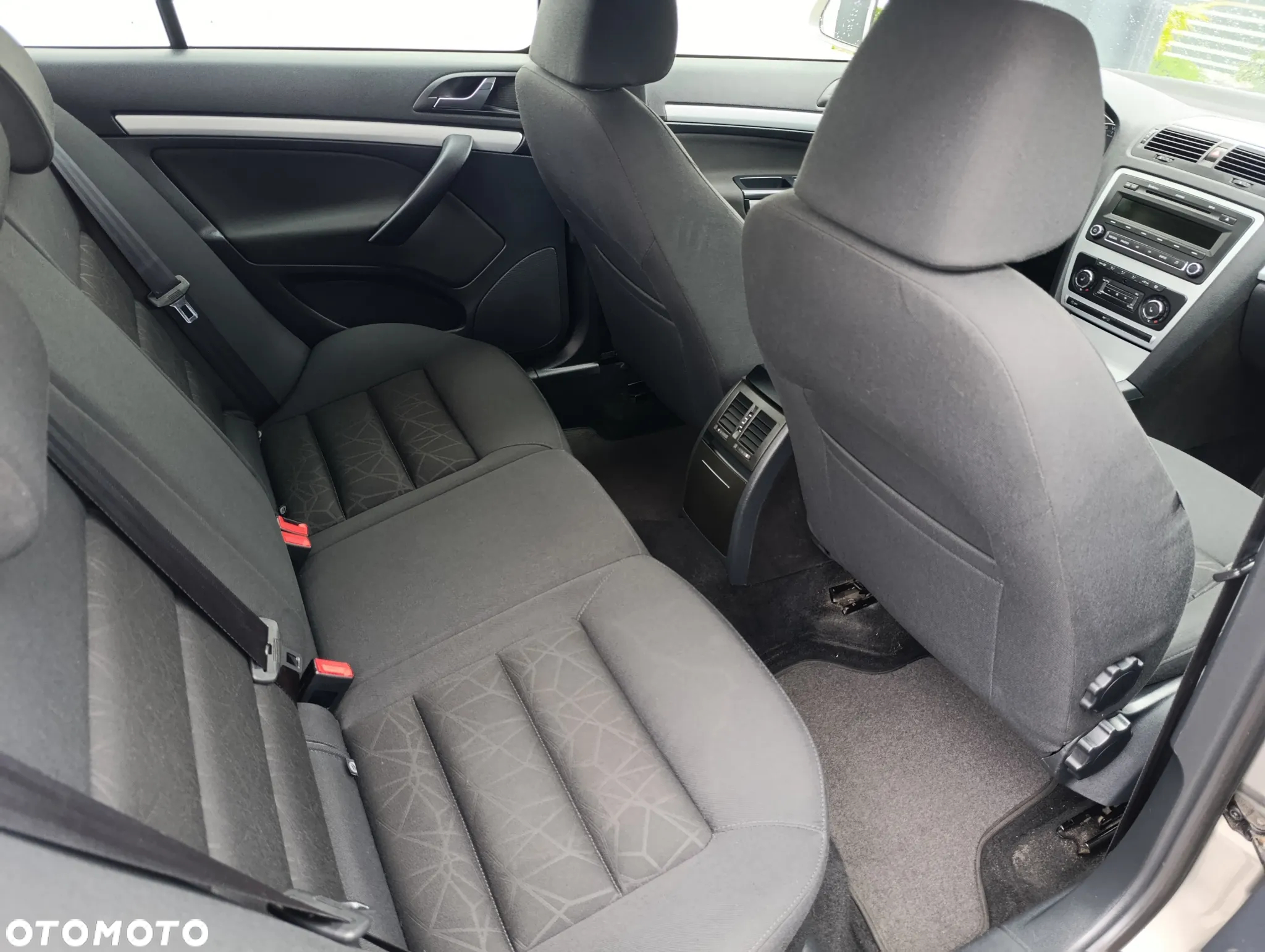 Skoda Octavia 1.6 Family - 33