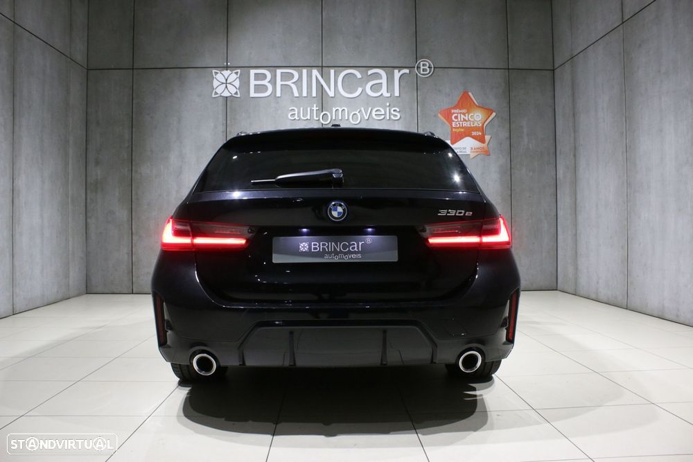 BMW 330 e Pack Desportivo M Auto - 8