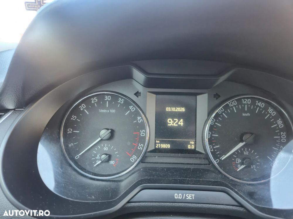 Skoda Octavia - 7