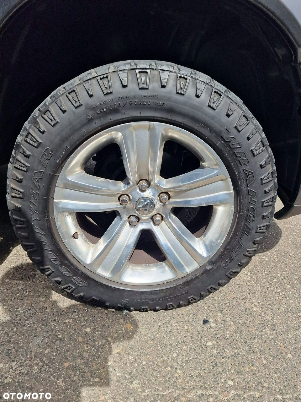 Dodge RAM - 36