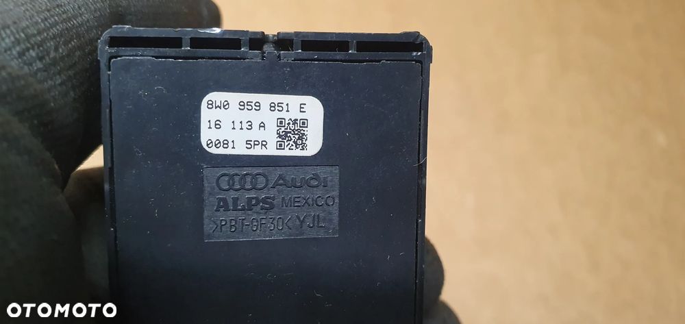 Przełącznik panel szyb lewy przód Audi A4 B9 8W0959851E - 8