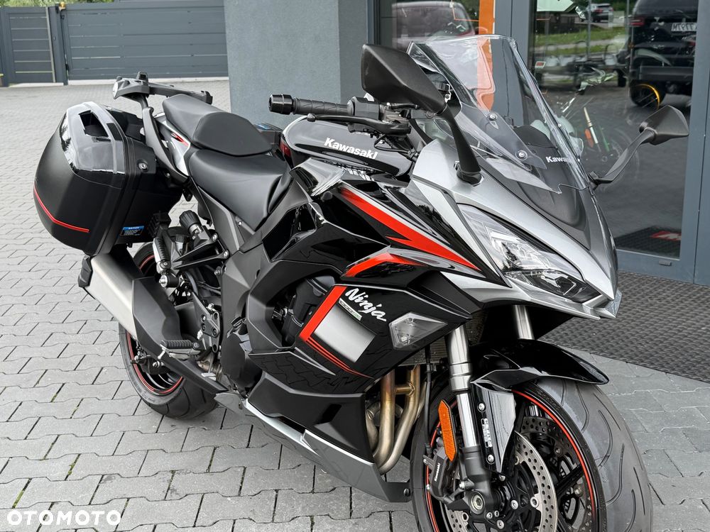 Kawasaki Ninja 1000 SX - 22