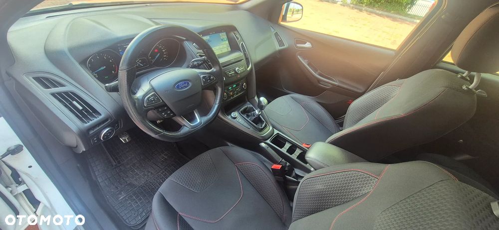 Ford Focus 1.5 EcoBoost ST-Line ASS - 22