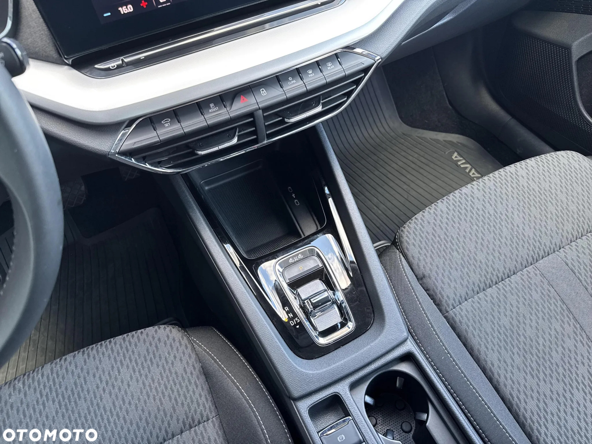 Skoda Octavia 2.0 TSI 4x4 Style DSG - 10