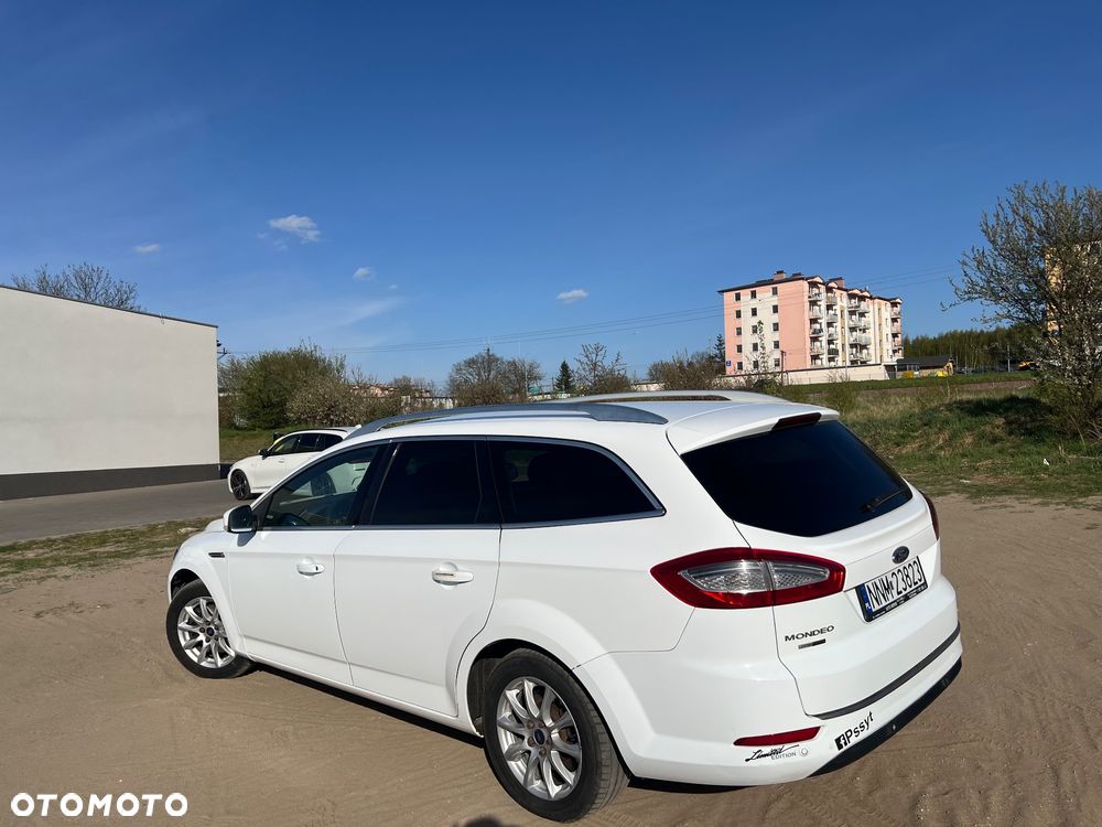 Ford Mondeo 2.0 TDCi Black Magic - 4