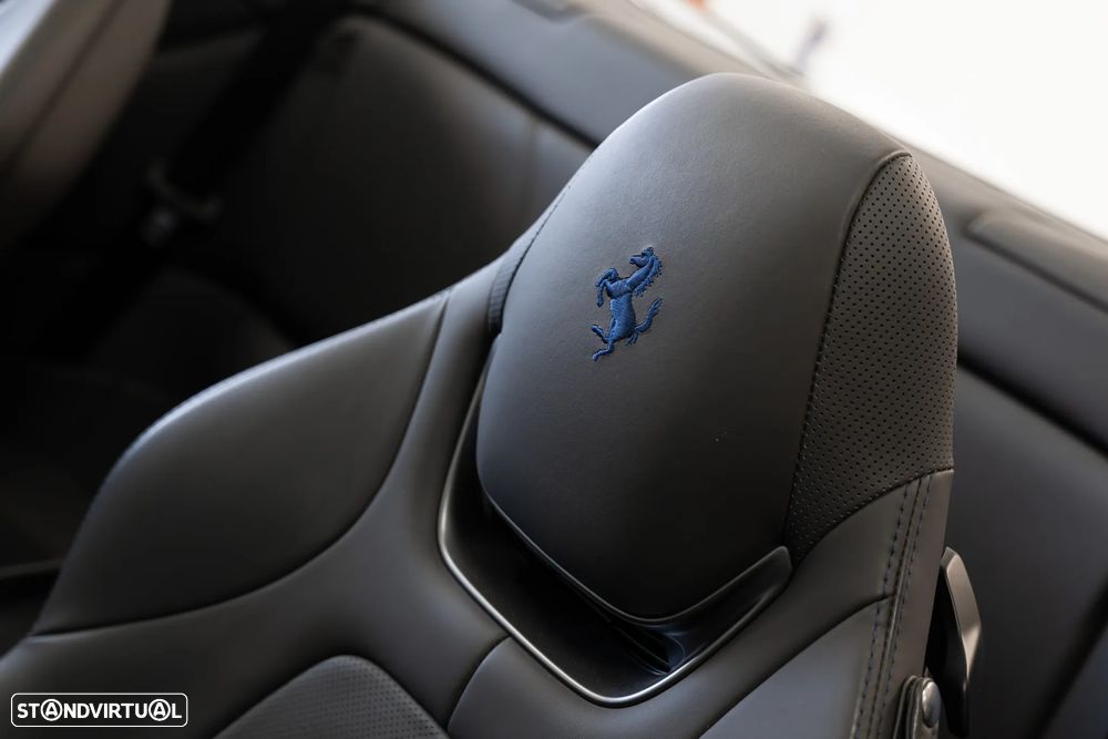Ferrari Portofino M - 19