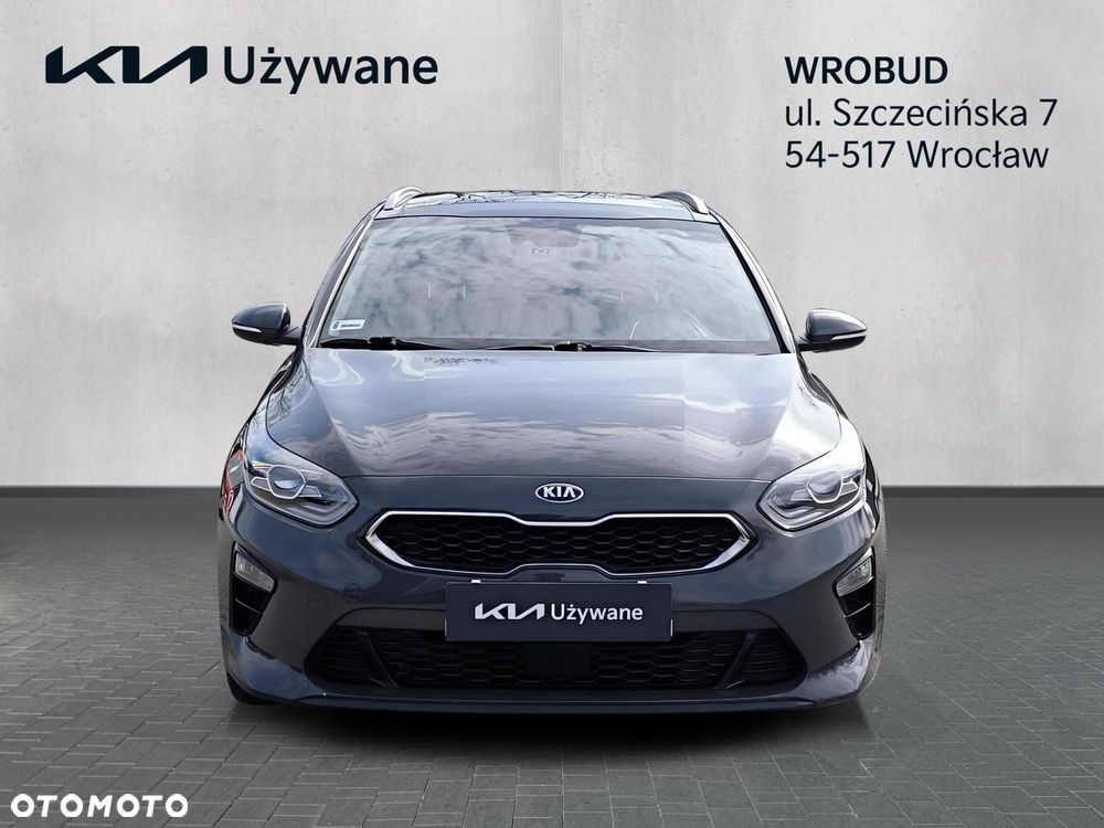 Kia Ceed - 8