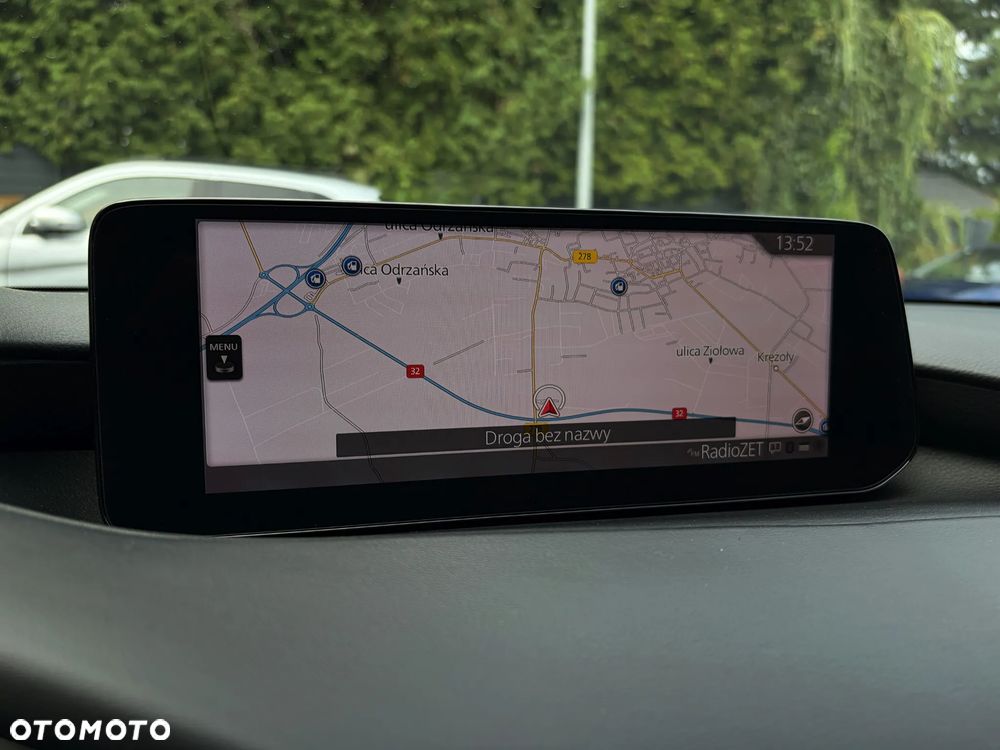 Mazda 3 SKYACTIV-G 2.0 M-Hybrid - 26