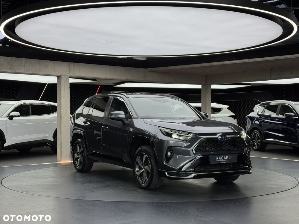 Toyota RAV4 - 8