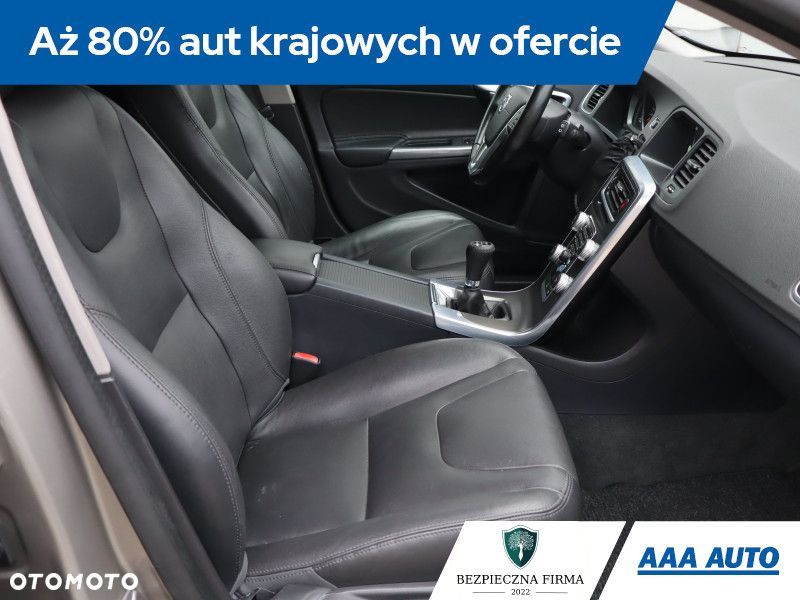 Volvo V60 - 10