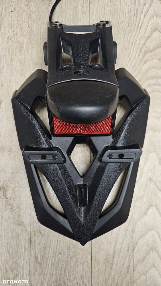 Uchwyt tablicy podświetlanie Yamaha T-Max 530 BC3-21629 - 9