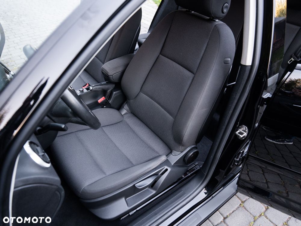 Audi A3 Sportback 1.2 TFSI Attraction - 25