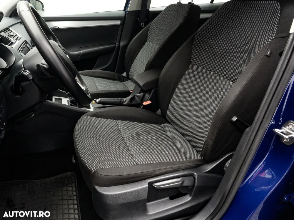 Skoda Octavia 1.6 TDI AMBITION DSG - 13