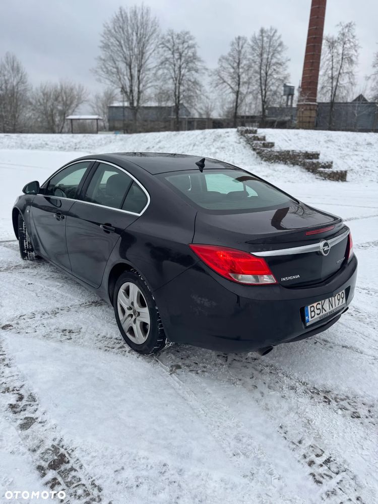 Opel Insignia 2.0 T Cosmo 4x4 - 3