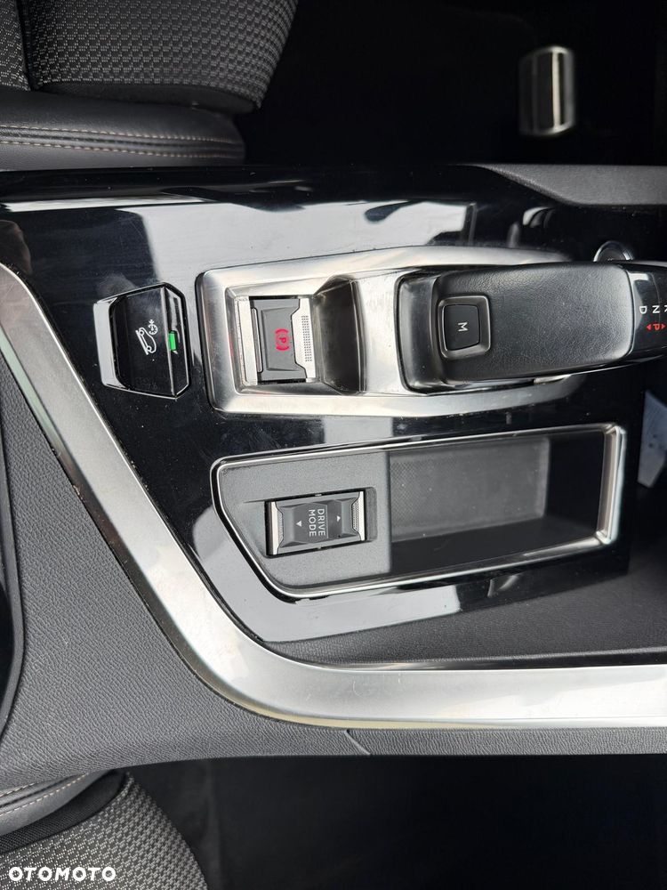 Peugeot 5008 BlueHDi 180 EAT8 GT - 24