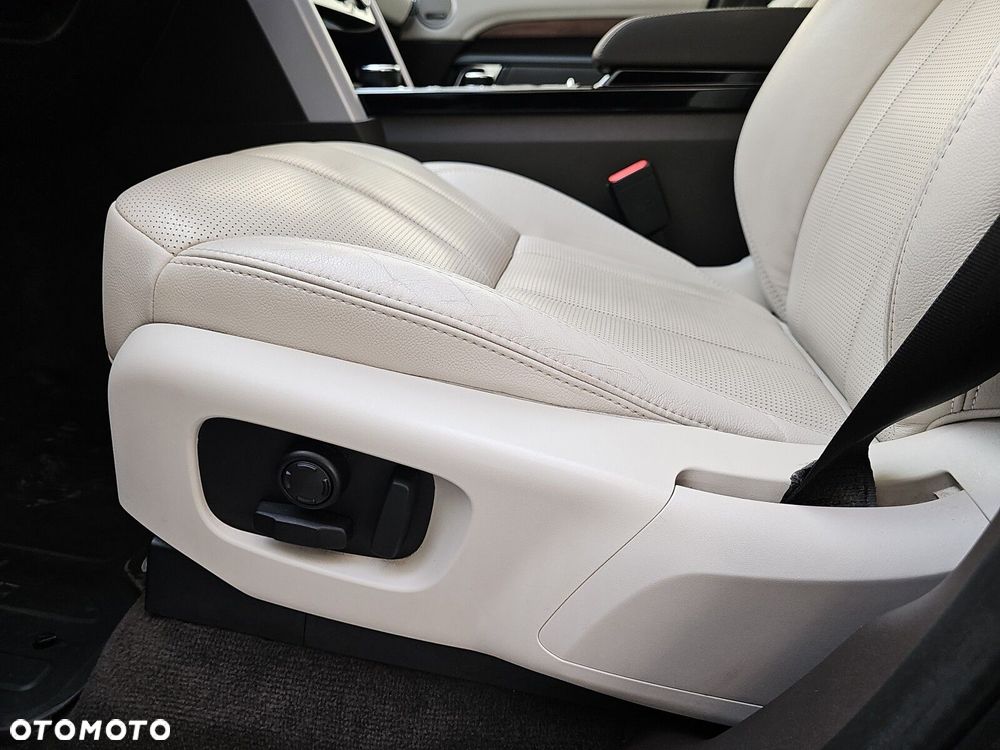 Land Rover Discovery - 11