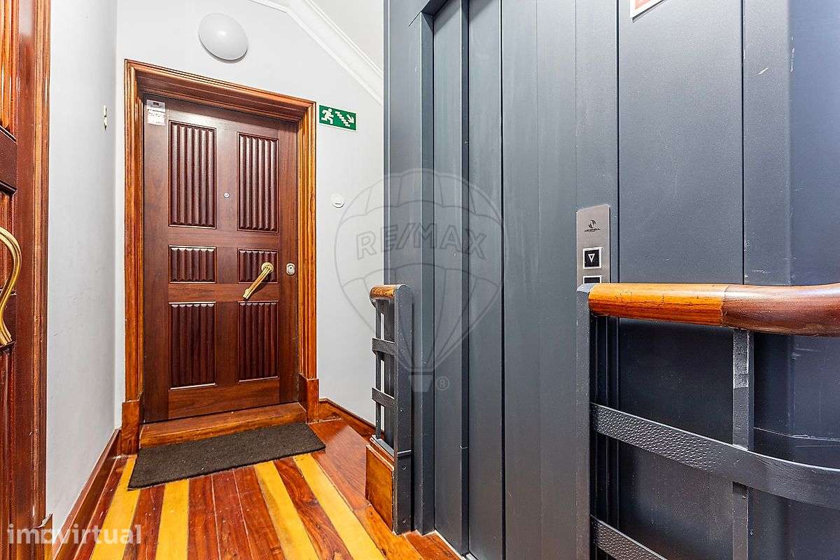 Apartamento T4 para venda - Grande imagem: 3/50