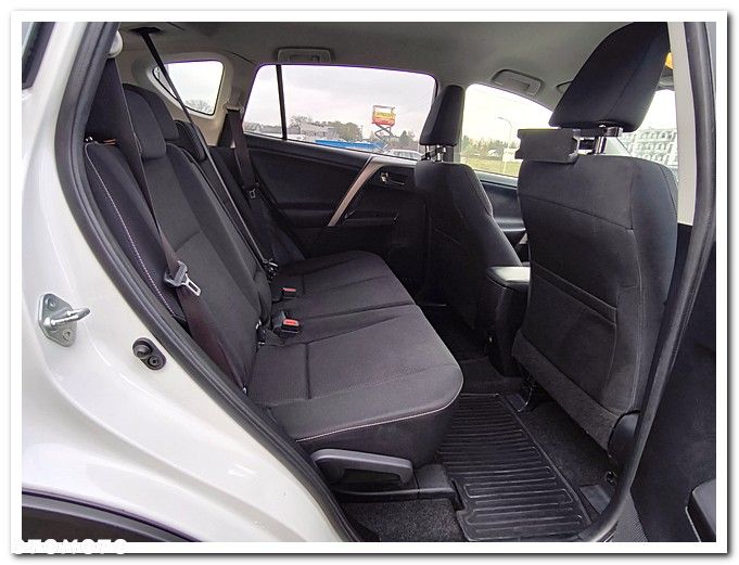 Toyota RAV4 2.0 D-4D 4x2 Start-Stop Executive - 20