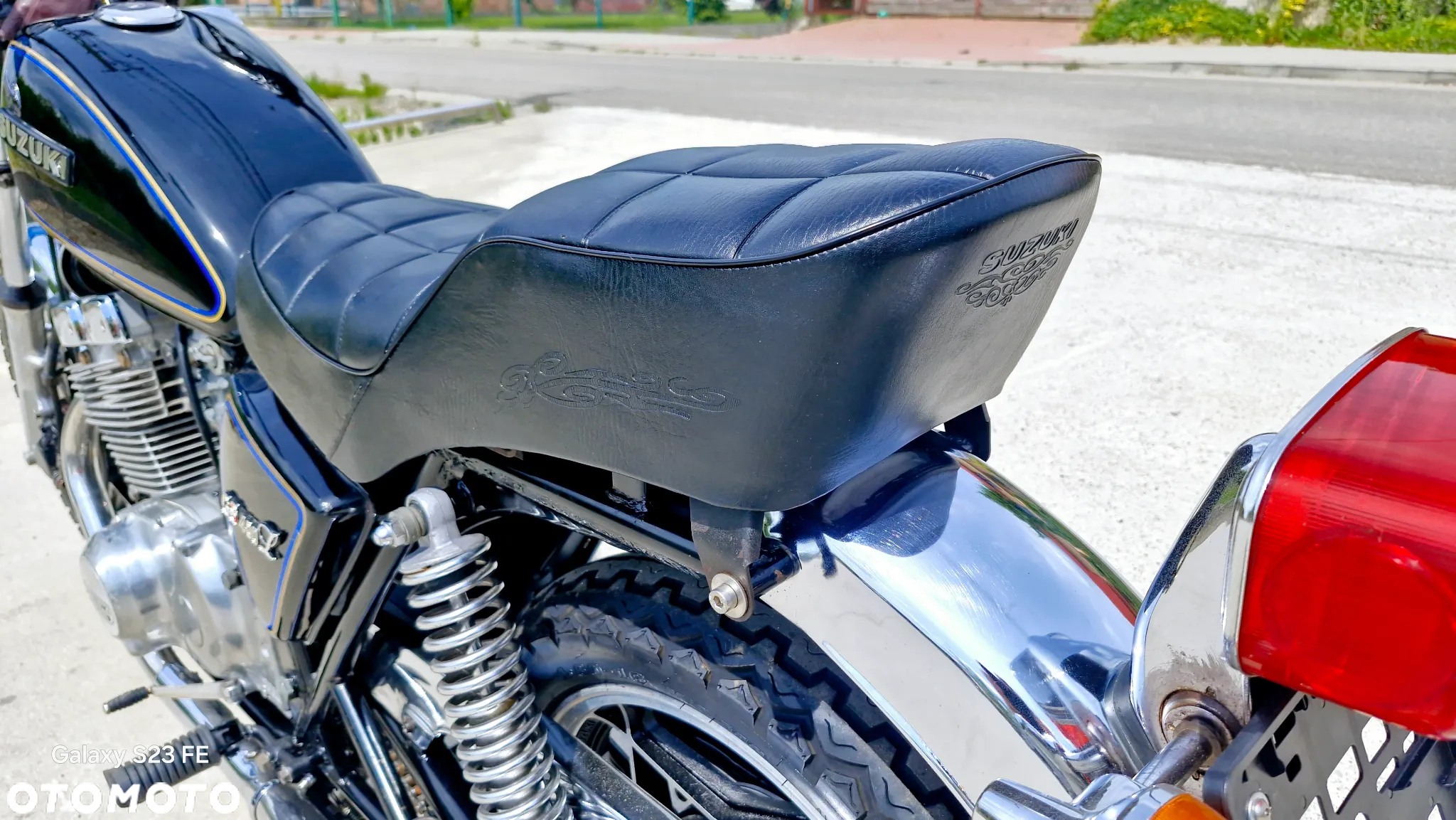 Suzuki GS - 27