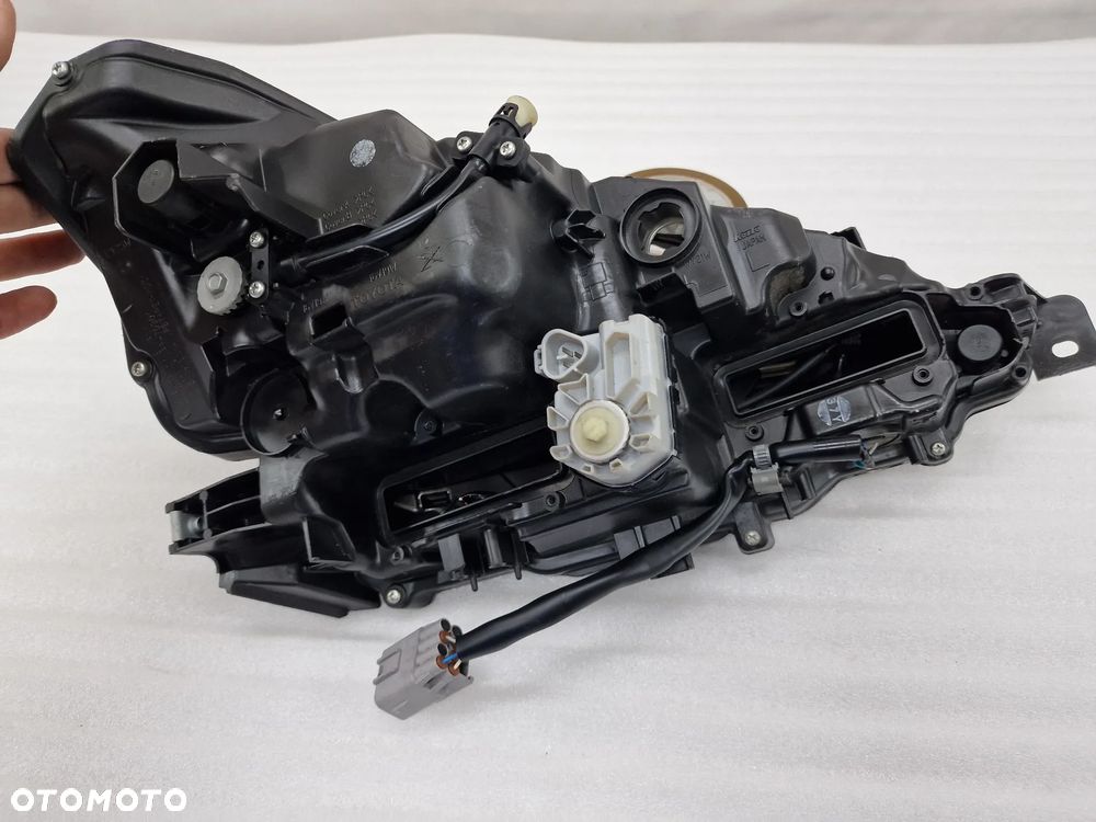 LEXUS IS200 III / IS300 FULL LED 13- LEWA LAMPA PRZEDNIA PRZÓD , NR KOITO 53-89 , NR AUKCJI LL339 - 16