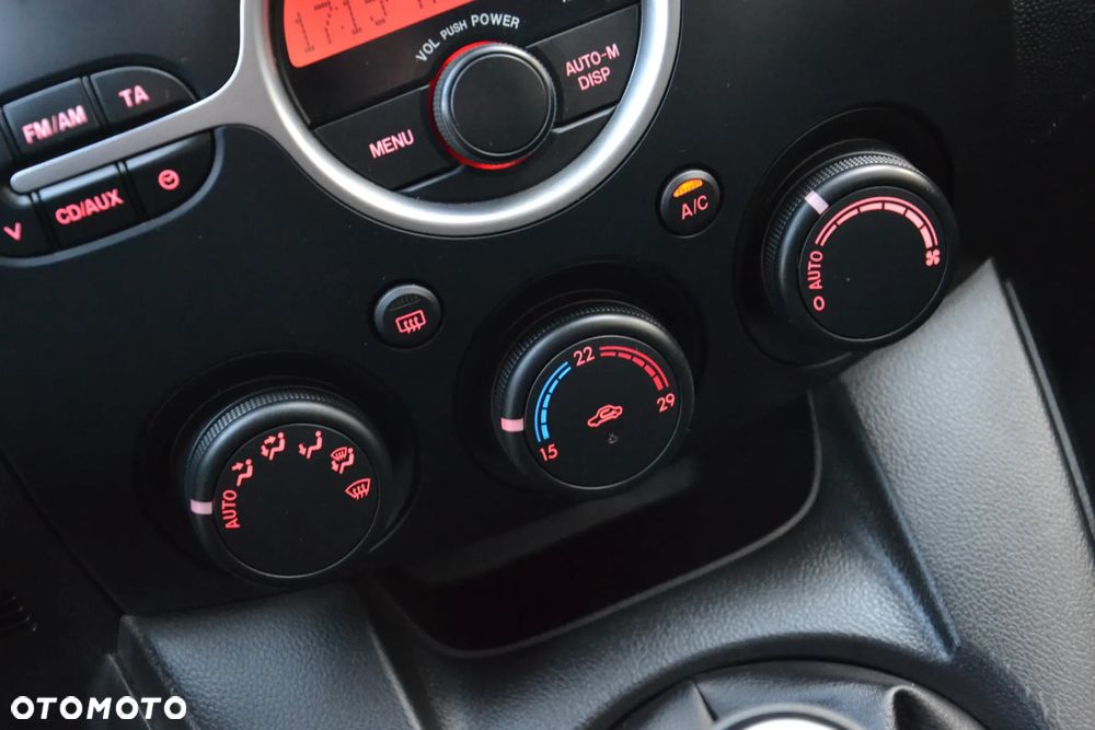 Mazda 2 1.3 Impression - 23