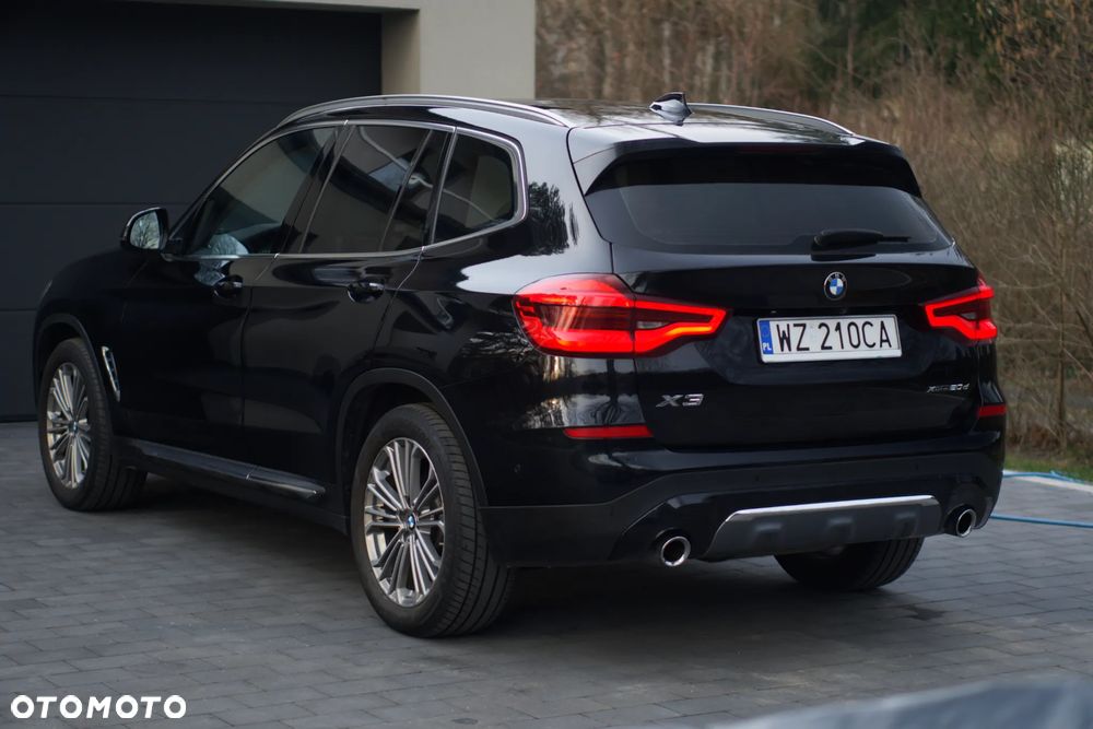 BMW X3 xDrive20d Luxury Line - 6