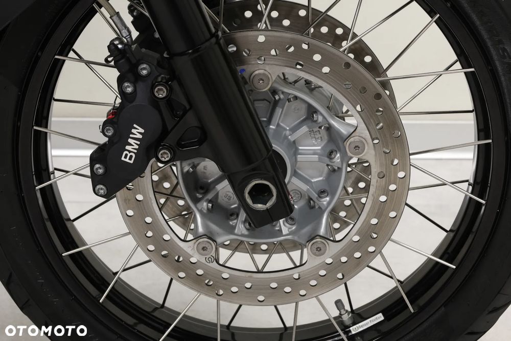 BMW R - 33