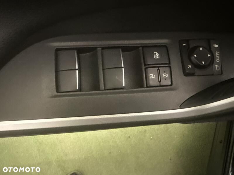 Toyota RAV4 2.5 Hybrid Comfort 4x2 - 12