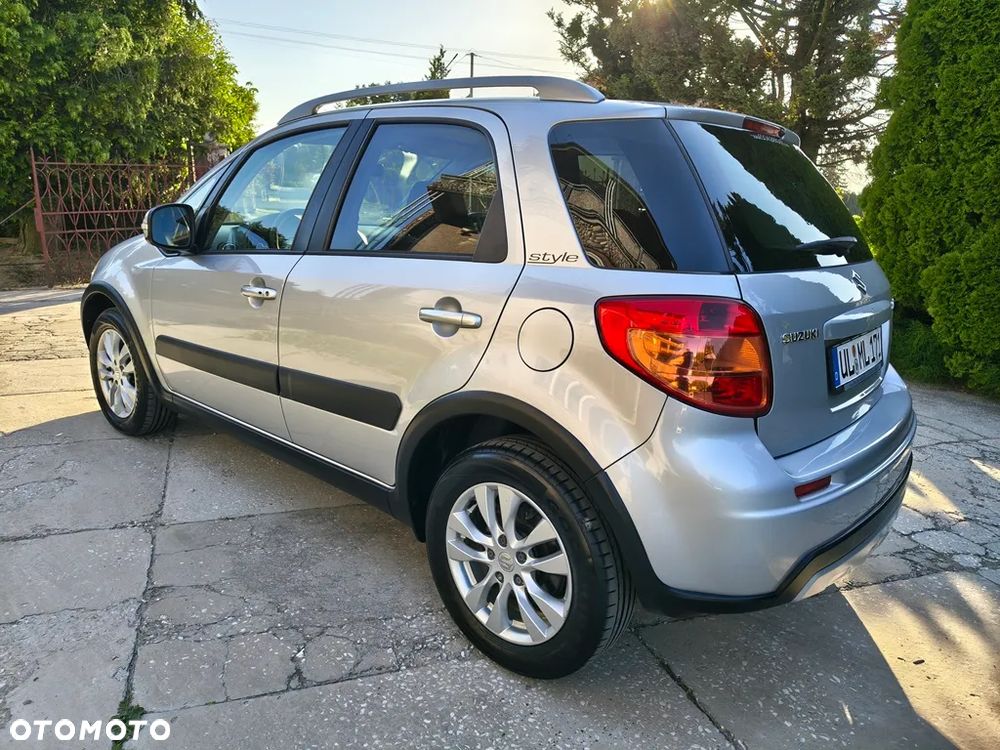 Suzuki SX4 1.6 VVT 4x2 Style - 5