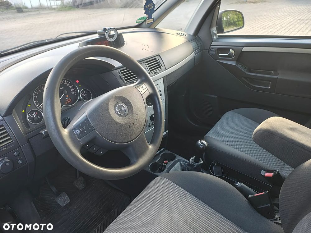 Opel Meriva 1.6 16V Easytronic Cosmo - 30