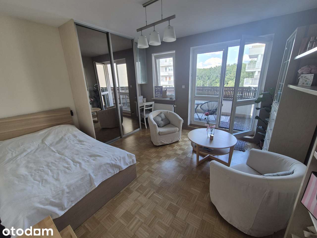 Mieszkanie 37,8 m² z garażem i piwnicą. Obok Lasku Bielańskiego.