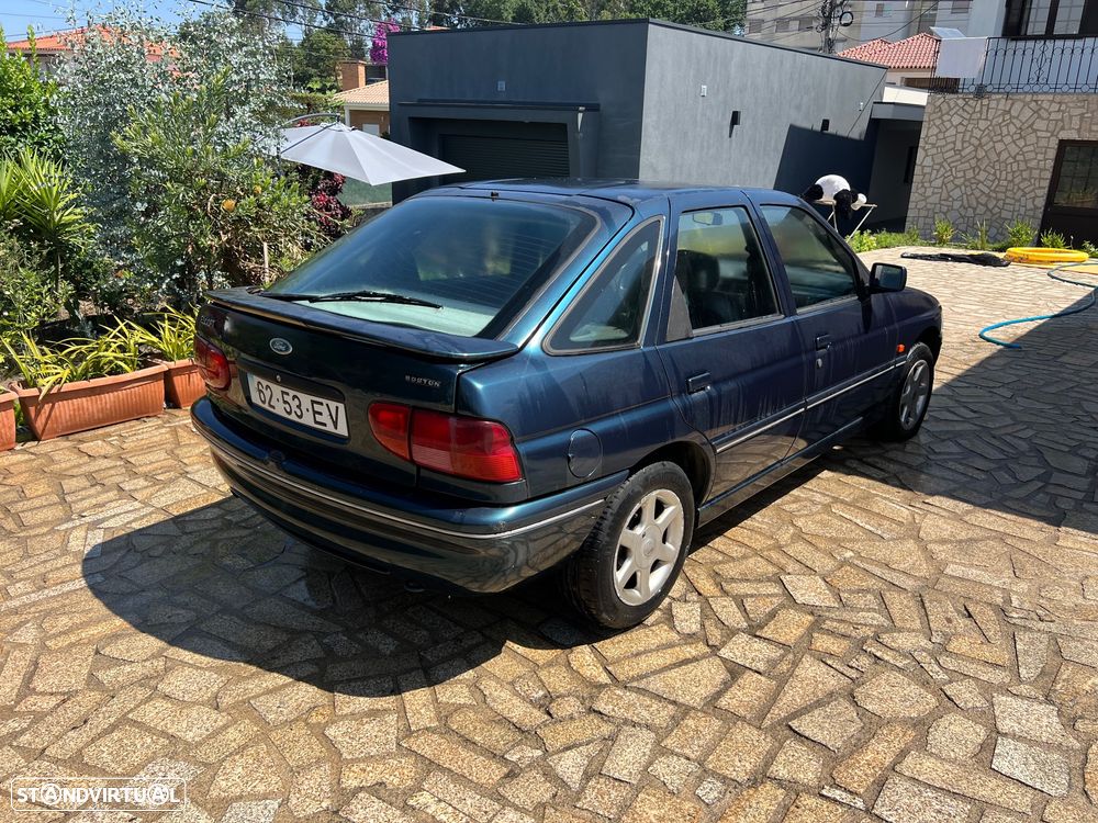 Ford Escort 1.3i Boston - 5