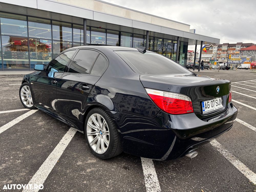 BMW Seria 5 520d Aut. - 11