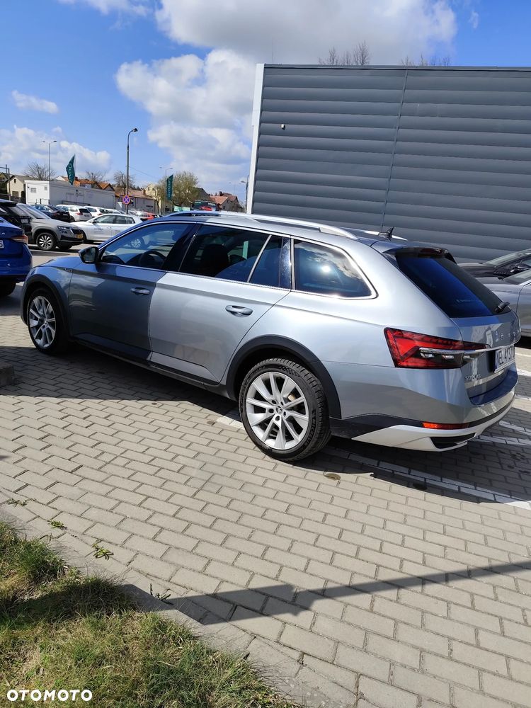 Skoda Superb 2.0 TDI SCR 4x4 Scout DSG - 5