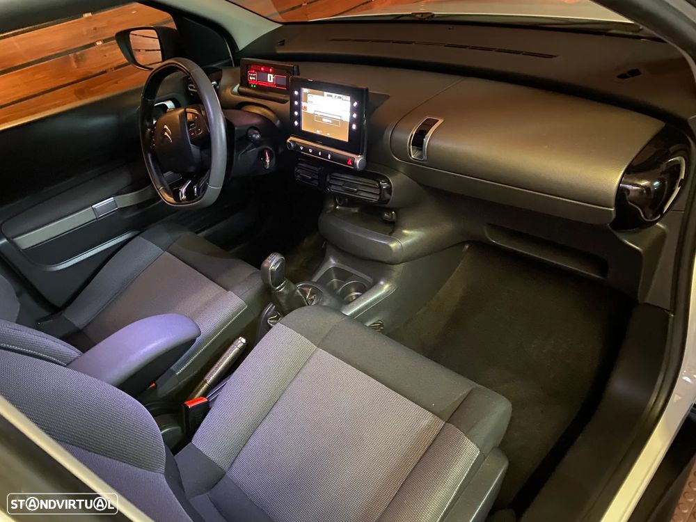 Citroën C4 Cactus 1.2 PureTech Shine - 6