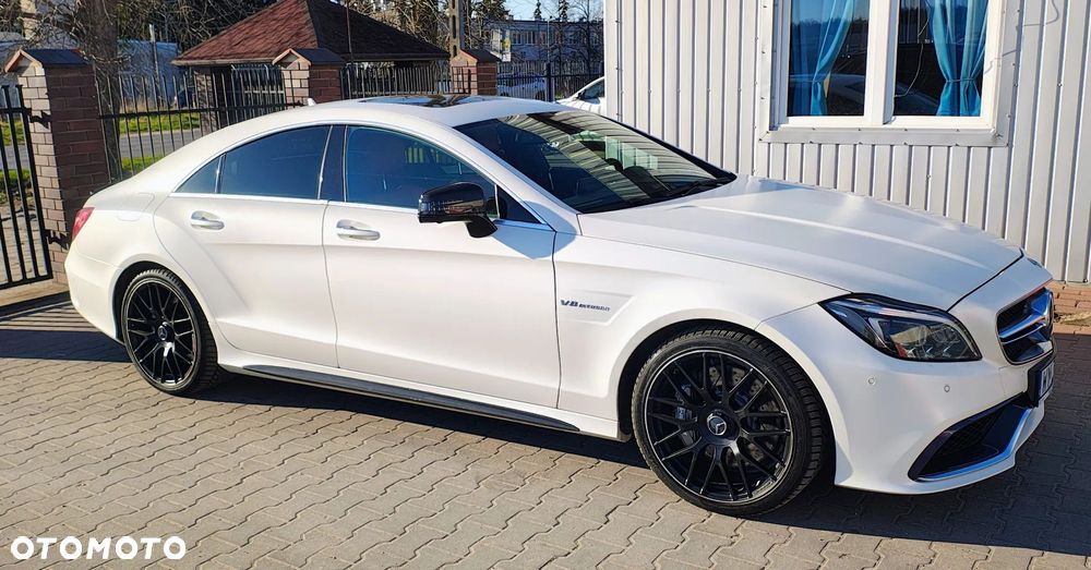 Mercedes-Benz CLS 63 AMG 4-Matic - 38