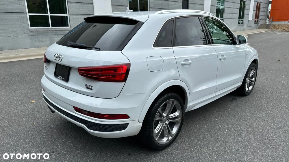 Audi Q3 2.0 TFSI Quattro S tronic design - 7