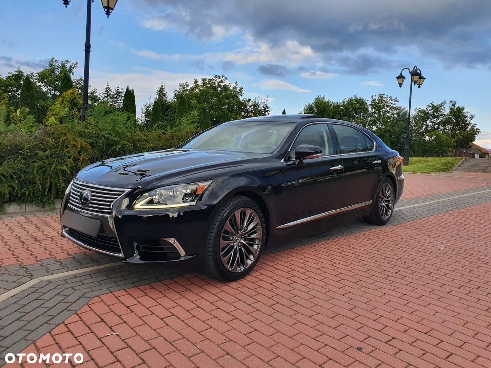 Lexus LS - 20
